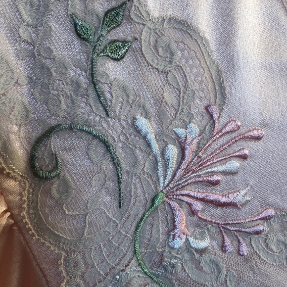 VTG Eve Stillman Lace Embroidered Nightgown size M - Picture 6 of 12